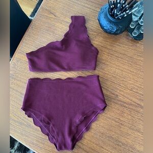 Zaful Swim Modest Burgundy Scalloped Bikini. Size Medium/8.